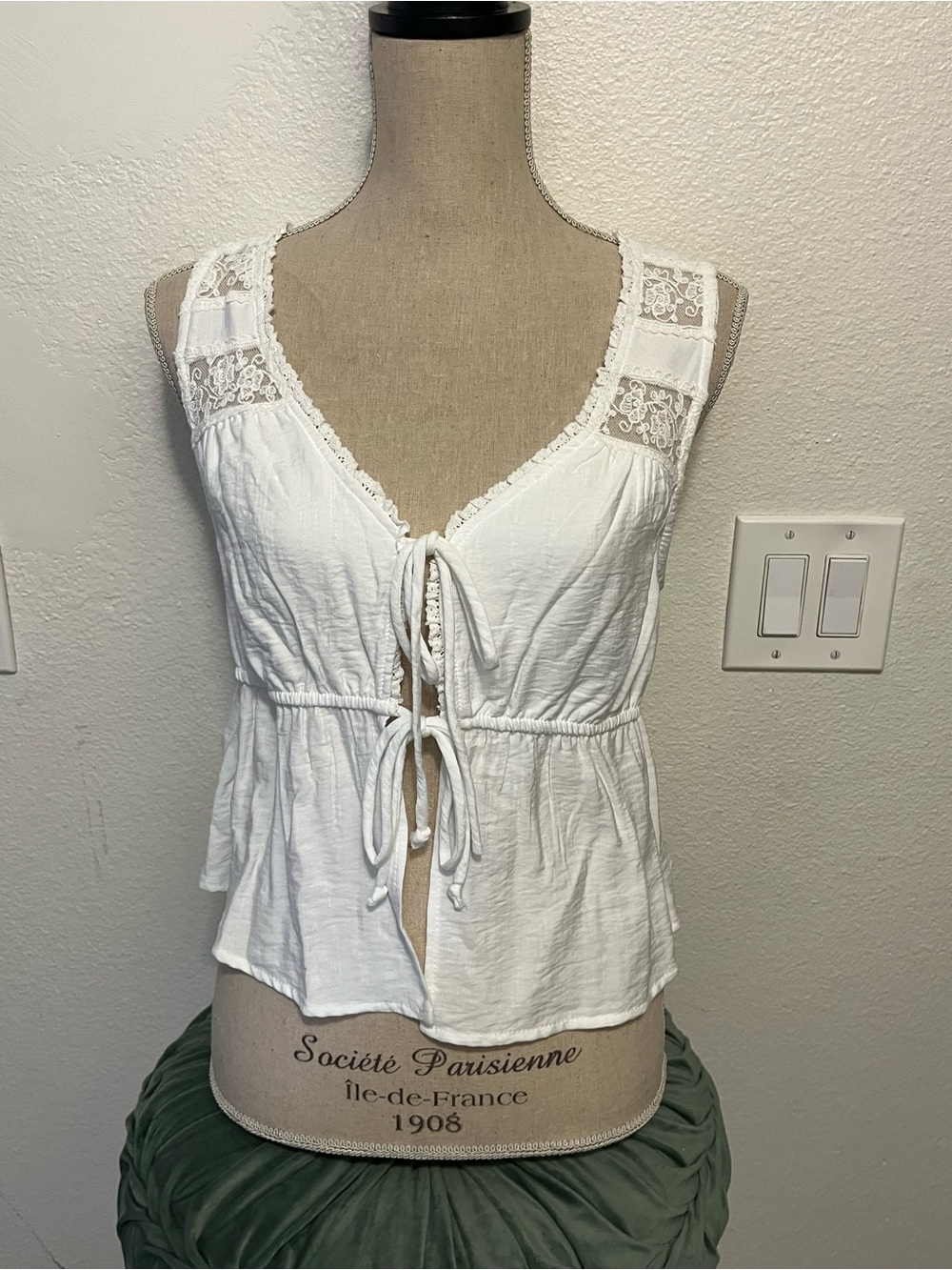 White Lace-Trim Tie-Front Camisole Top